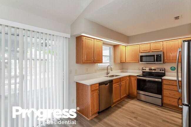 Foto del edificio - 4925 Irish Moss Dr S