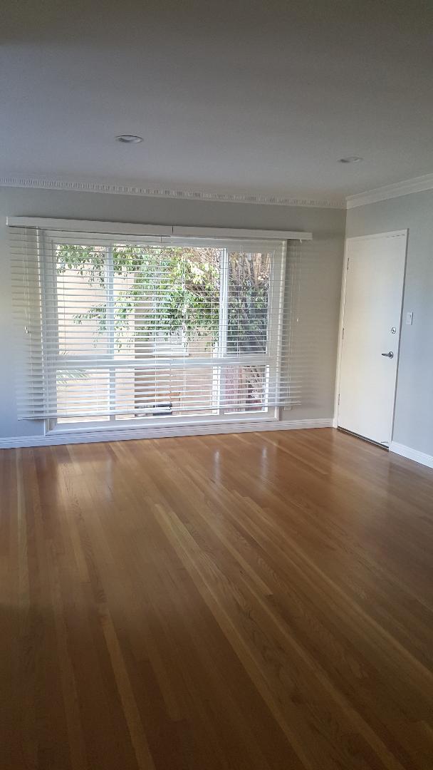 Leaving Room - 1485 S Beverly Dr