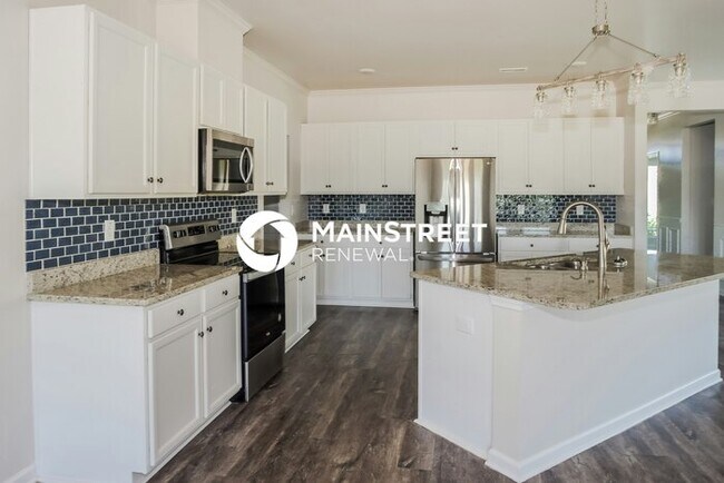 Building Photo - 4 Bedroom Pet-Friendly Home in MERIDIANVILLE, AL with Main Street Renewal