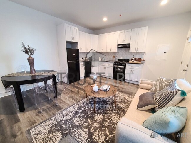 Photo - 4732 Longshore Ave Apartment