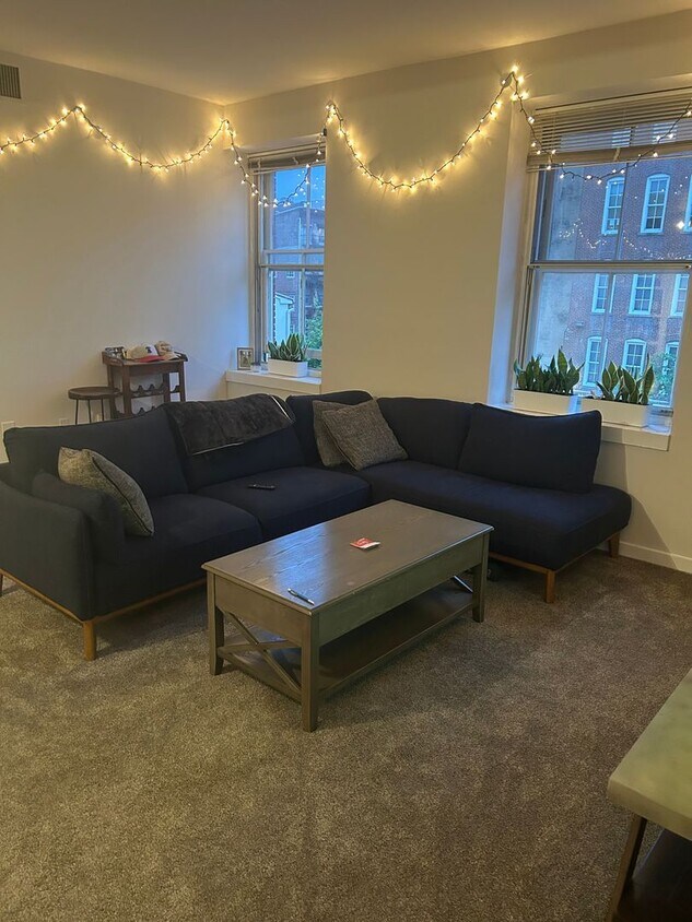 Primary Photo - Welcome to Urban Elegance in the Heart of ...