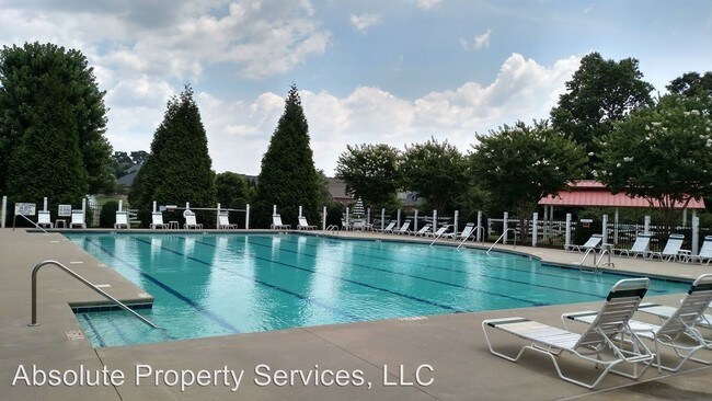 Building Photo - 419 Clare Bank Dr