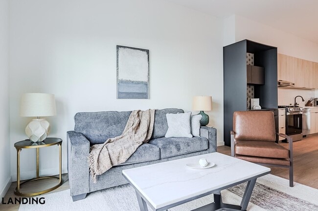 Building Photo - 2623 Keene St