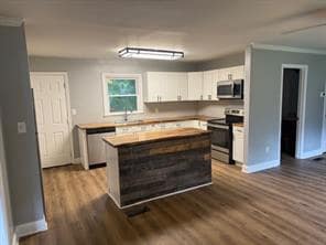 Building Photo - 166 Marty Ln