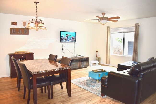 Foto del edificio - 10700 Kimblewyck Cir