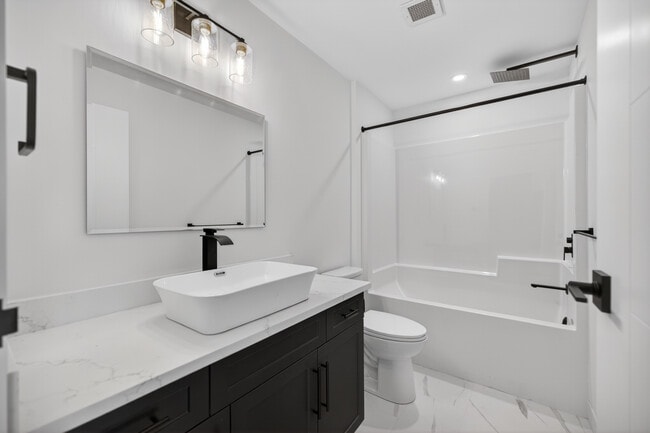 Building Photo - 11 Merkel Manza Blvd