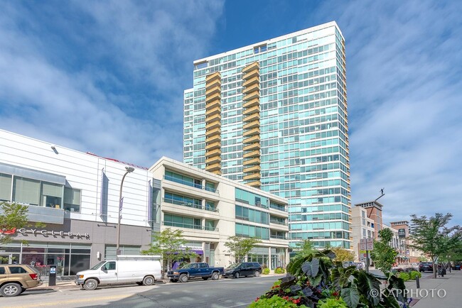 Building Photo - 1720 Maple Ave