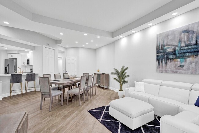 Building Photo - 7484 La Paz Boulevard Unit 101