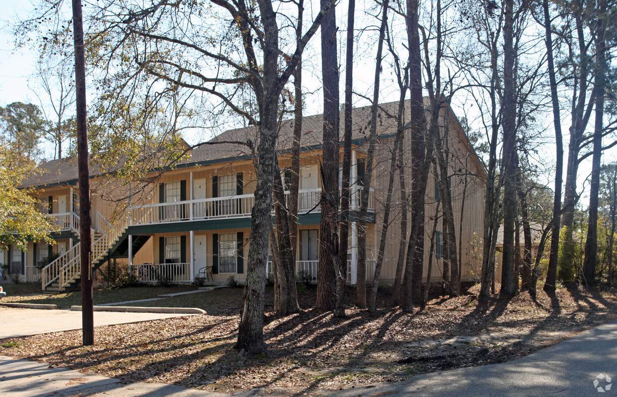 Primary Photo - Berkley Apartments