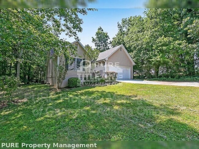 Building Photo - 52 E Boxwood Dr SE
