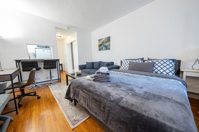 Foto del edificio - 1422 2nd Ave