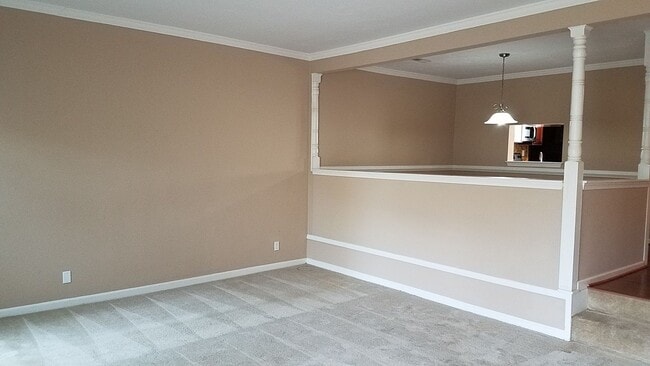 Building Photo - KEMPSVILLE LAKE