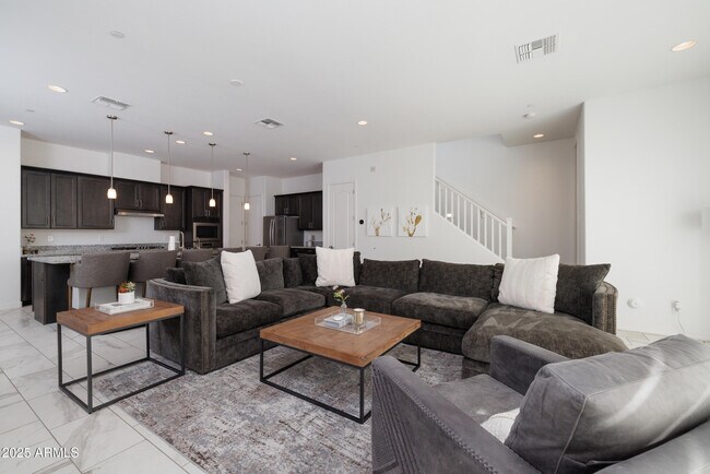 Foto del edificio - 7349 E Vista Bonita Dr