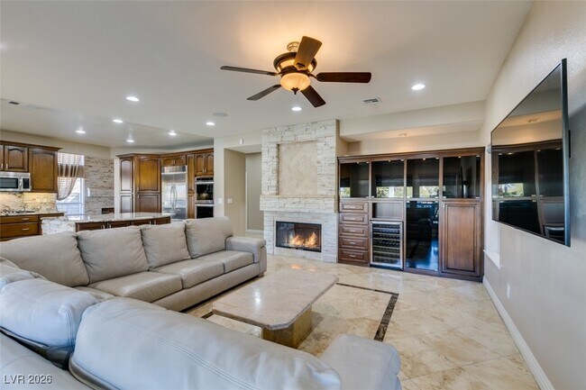 Foto del edificio - 54 Grossinger Ct