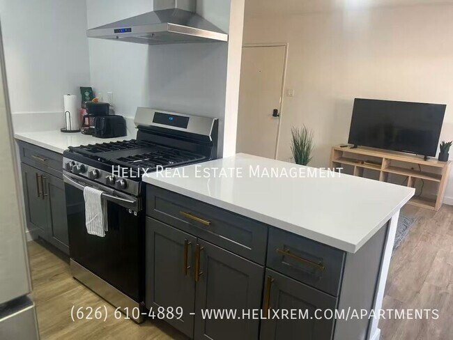 Foto del edificio - 523 E Live Oak Ave