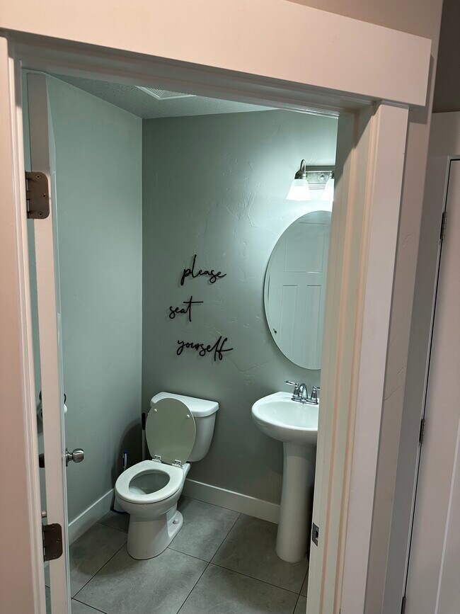 Building Photo - 4470 Haven Creek Rd