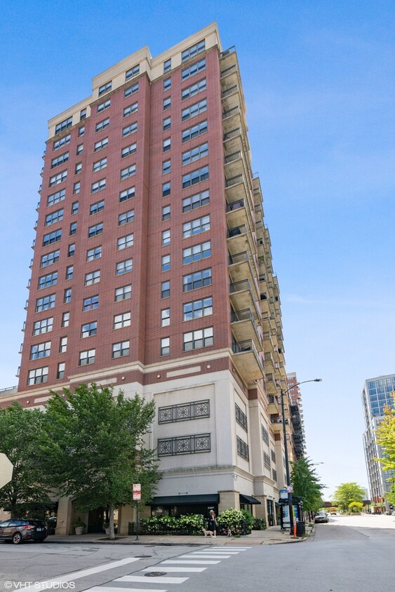 Primary Photo - 5 E 14th Pl