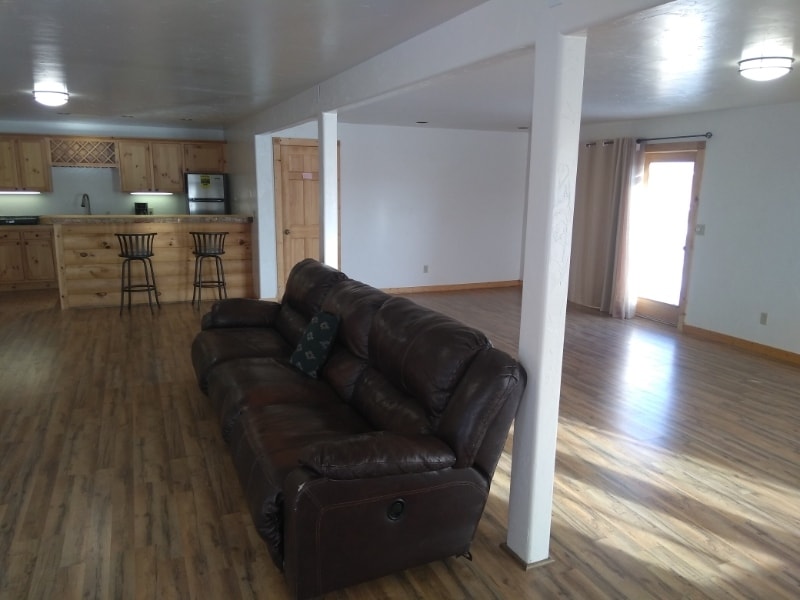 Primary Photo - 4890 Co Rd 115