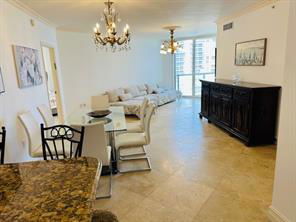 Foto del edificio - Collins Avenue, Sunny Isles Beach, FL 33160 - 2 BR 2.5 BA condo