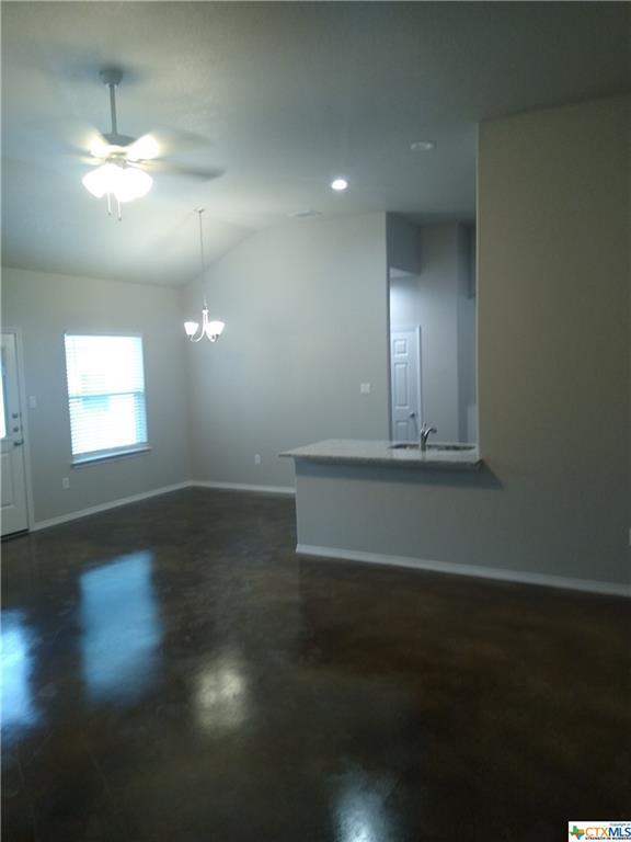 Foto del edificio - 1121 Burek Cross