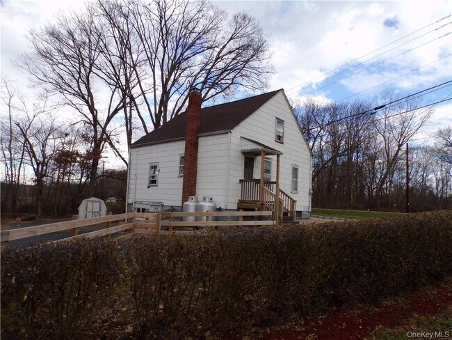 Foto del edificio - 2 Mertes Ln