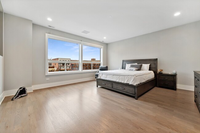 Foto del edificio - 1629 S Miller St