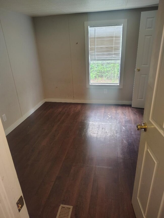 Building Photo - 6530 Hacklebarney Dr