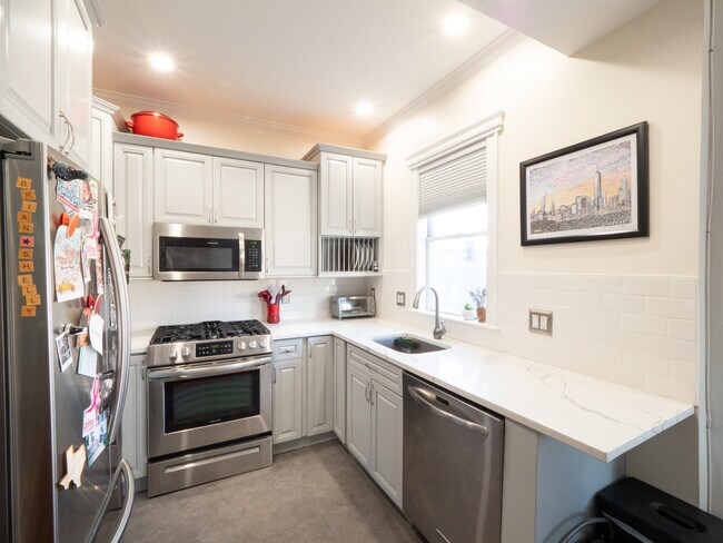 Foto del edificio - 102 Boston St