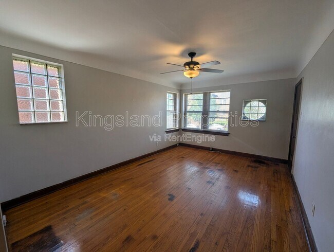 Foto del edificio - 3910 Chippewa St