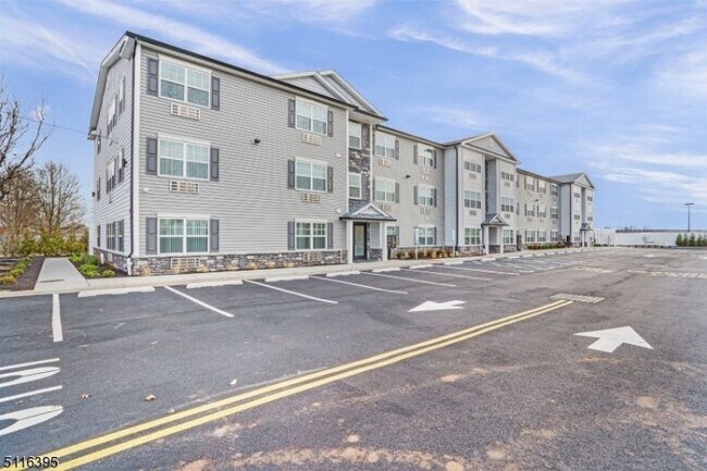 Building Photo - 1700 S Stiles St