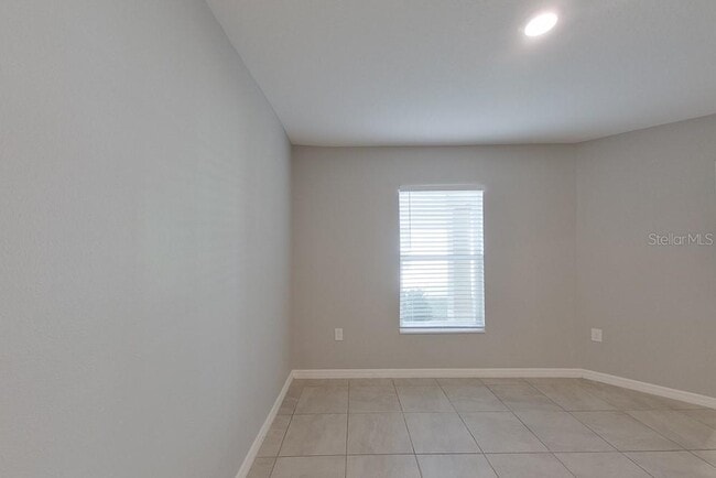 Foto del edificio - 8460 Indian Laurel Ln