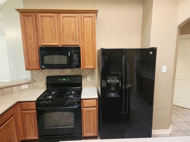 Foto del edificio - 15802 Azalea Shores Ct
