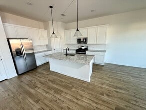 Building Photo - 1602 Grassy Pond Rd