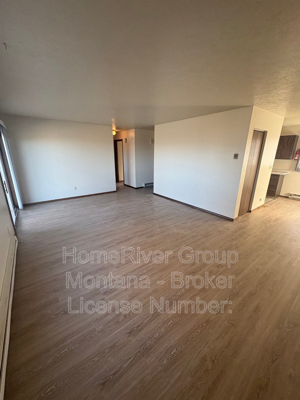 Building Photo - 2212 Foothills Ct