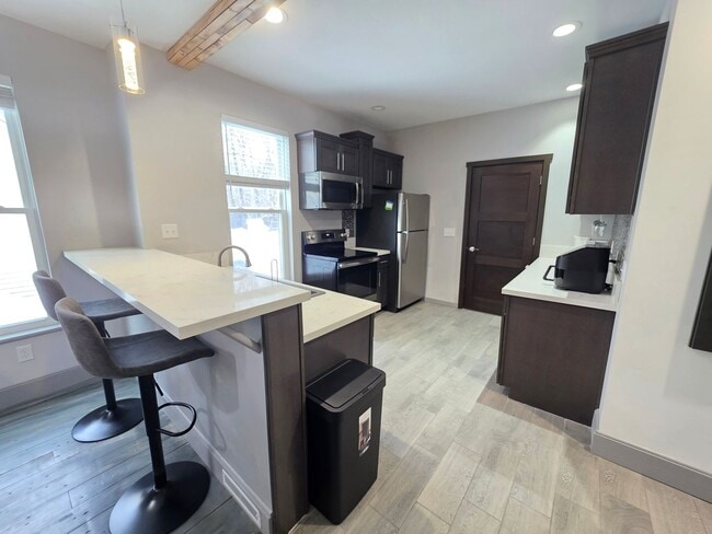 Foto del edificio - 920 2nd Ave S