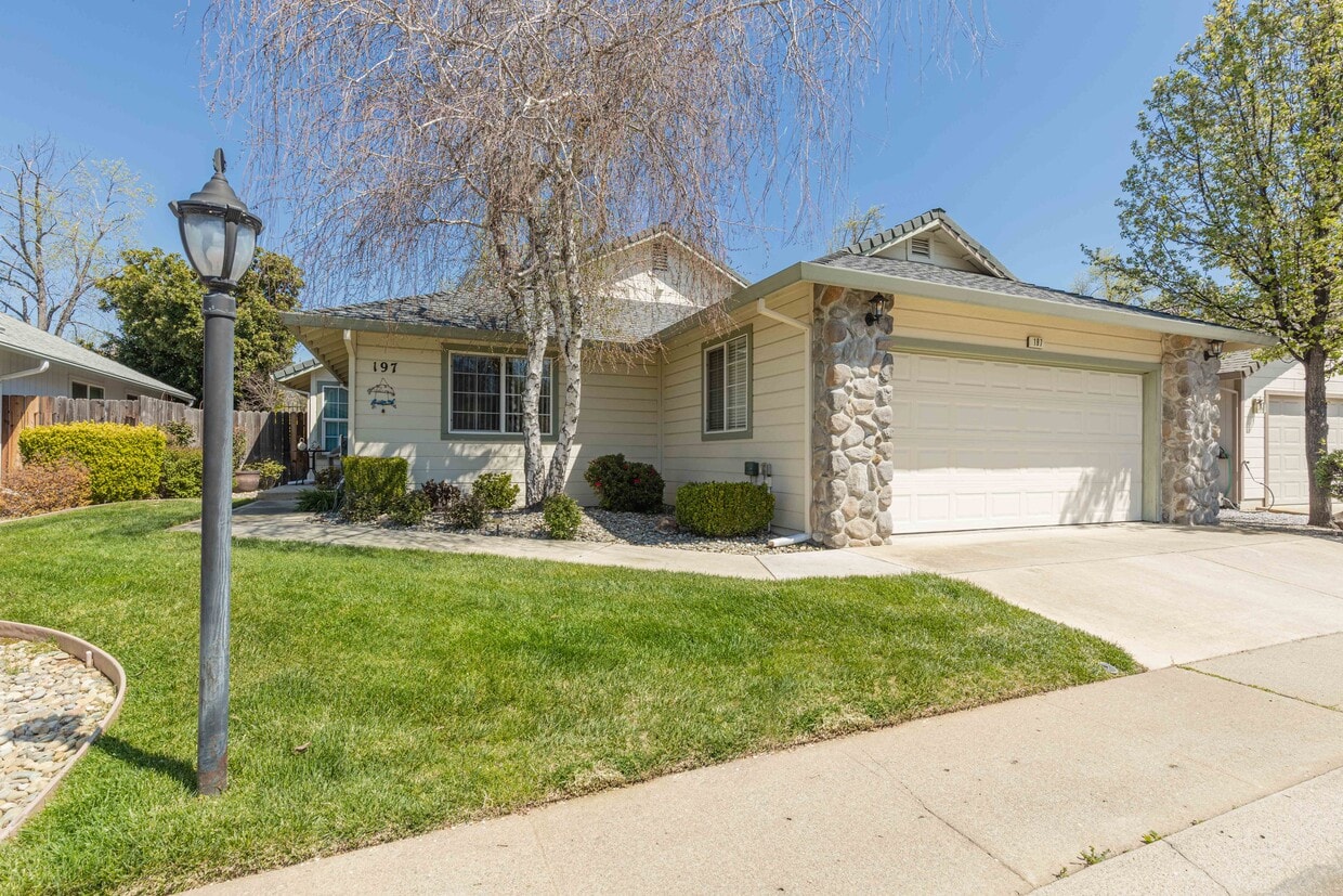Welcome Home! - 197 Yolla Bolly Trl