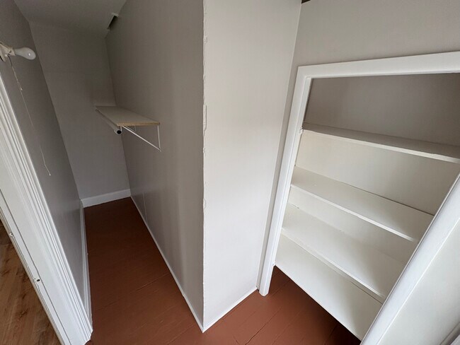 Foto del edificio - 302 W 10th Ave