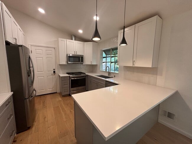 Building Photo - 3471 Slumber Ct