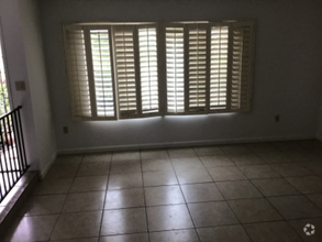 Building Photo - 1647 Sonora Dr