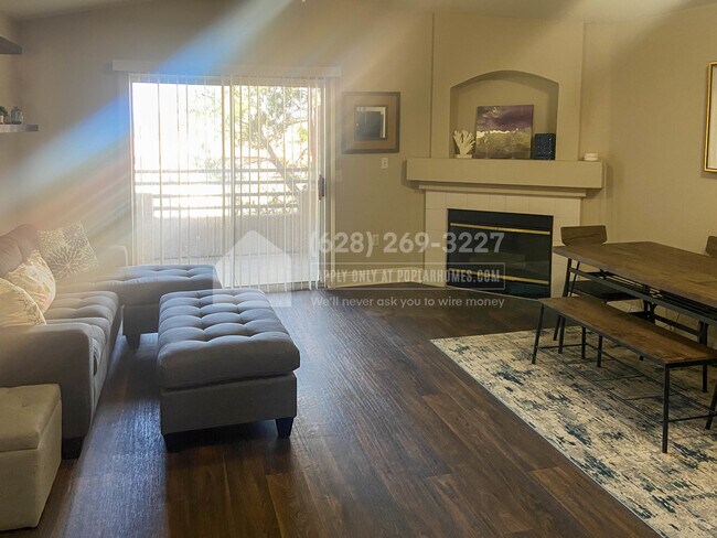 Foto del edificio - 5415 W Harmon Ave