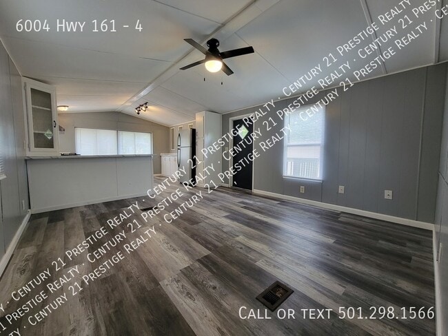 Building Photo - 6004 AR-161