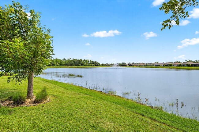 Foto del edificio - 3 Bedroom 2 Bath 2 Car garage at Magnolia Landing