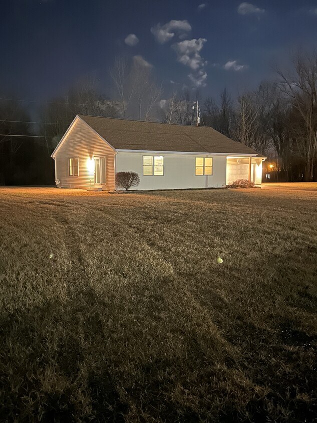12100 Adams Ln SW, Pataskala, OH 43062 House Rental in Pataskala, OH