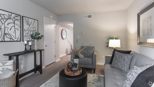 2BR,1BA,-880SF - Asbury