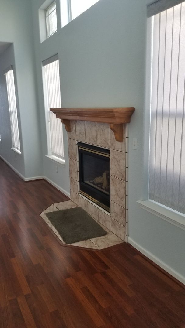 Foto del edificio - Beautiful 4 bedroom/2.5 bath South Davis Home!