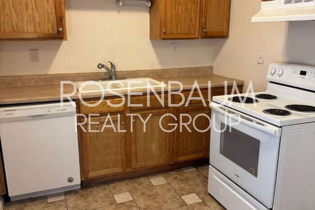 Foto del edificio - Charming 1-bedroom, 1-bath apartment in a ...