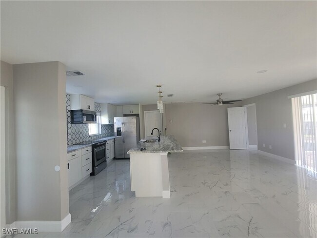 Foto del edificio - 5227 SW 2nd Pl