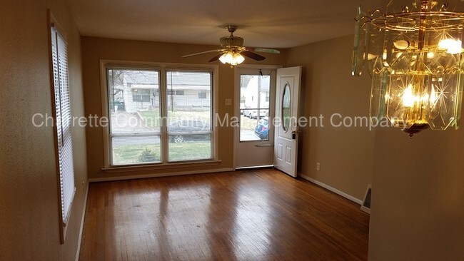 Building Photo - 418 Lancashire Rd