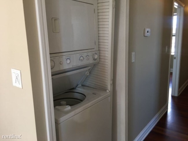 Foto del edificio - 2 br, 2 bath Apartment - 1706 3 Unit 3
