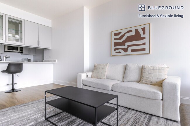 Foto del edificio - 2 W Delaware Pl